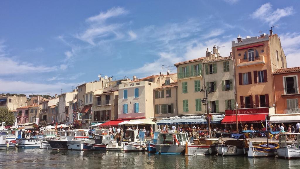 Cassis, Appartement 3 Chambres Avec Terrasse Dış mekan fotoğraf